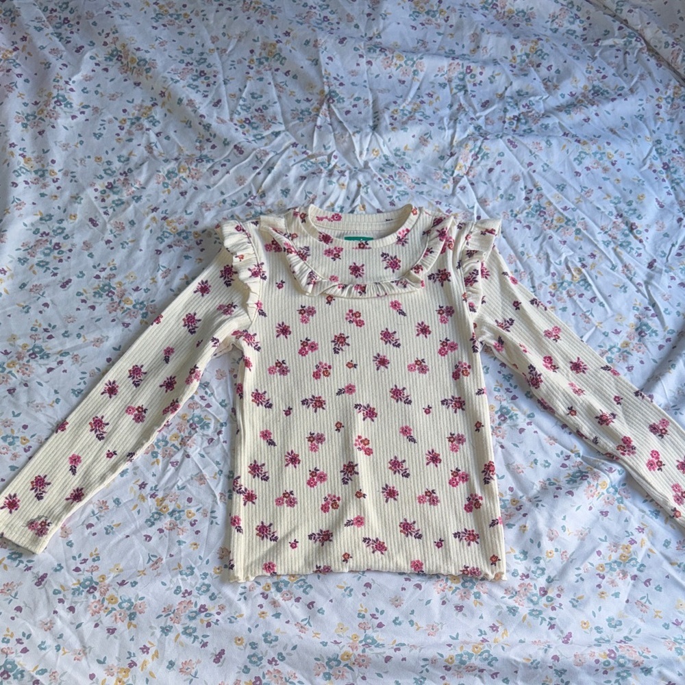 Girl’s Size 5 Bundle | Puma Set & Longsleeve Items | 6 Items - Picture 7 of 15
